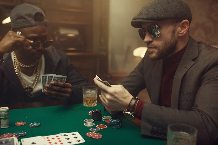 Tabel perbandingan pengalaman digital batikpoker